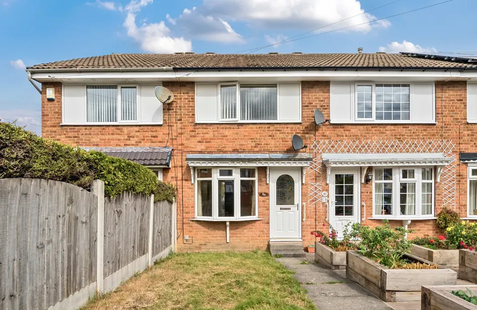 House,other,terraced for sale with bedrooms in Newlands, Farsley